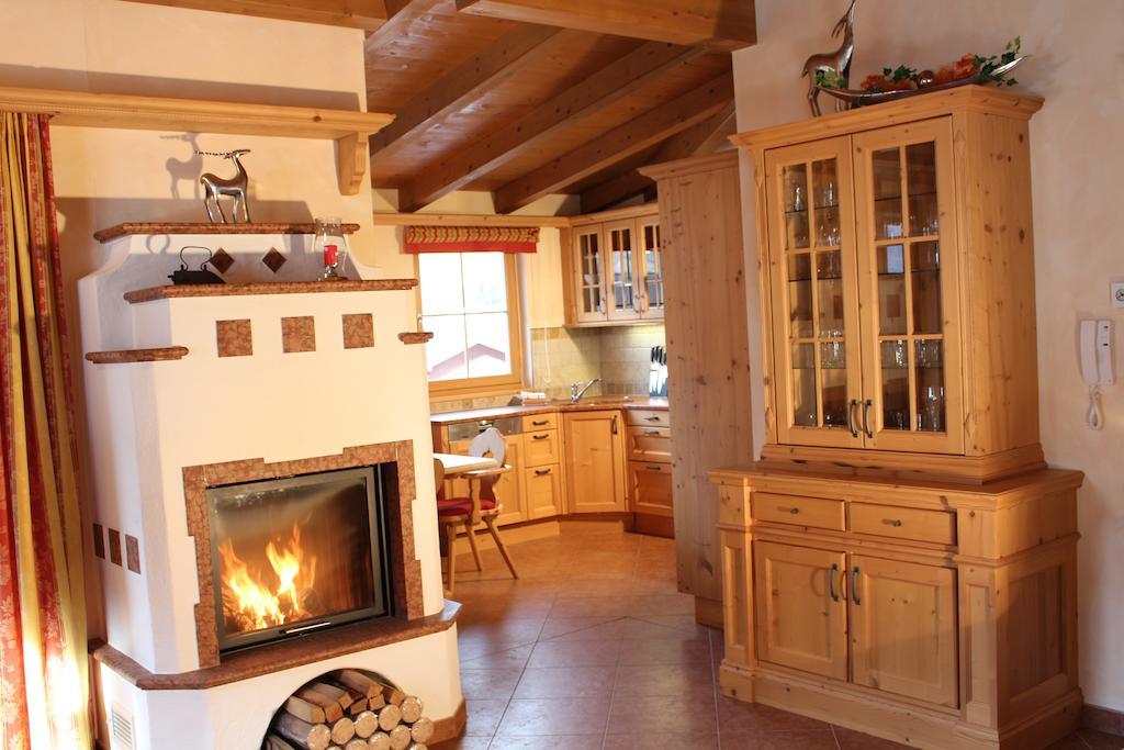Penthouse Kitzpanorama Lägenhet Kaprun Rum bild